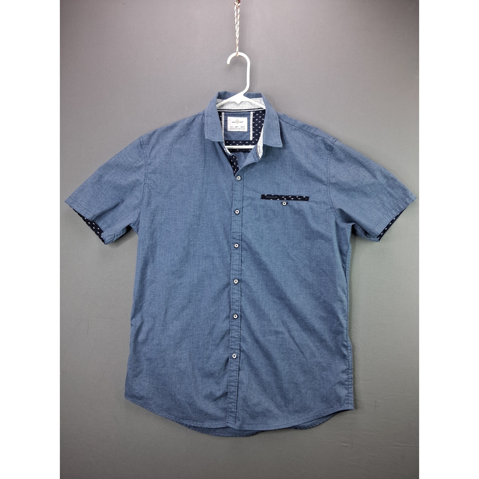 Craft + Flow Button Up Shirt Large Blue Short Sleeve Geometric Trim Casual L